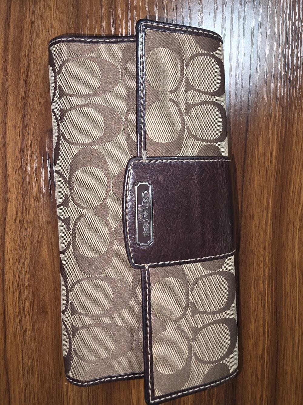 Coach Signature C Checkbook Wallet
